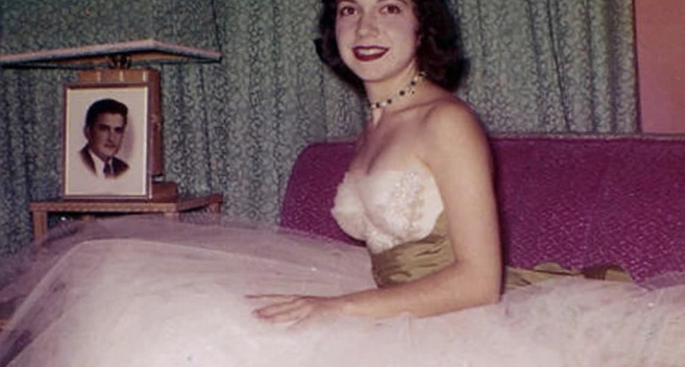 Schoolteacher Irene Garza, 25, murdered by a Catholic priest in McAllen, Texas, in April 1960. Credit: Family photo given to media.