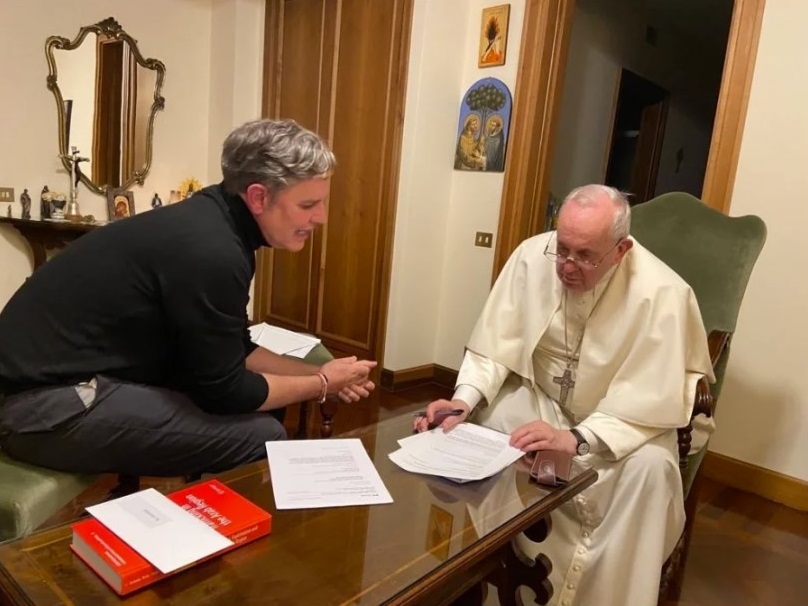 Juan Carlos Cruz sits with Pope Francis on Jan. 22, 2022. Courtesy Juan Carlos Cruz
