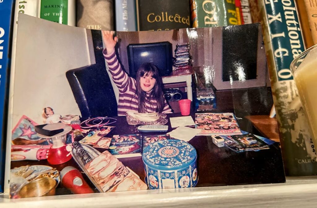 A photo of Ariel taken in 2006 sits on a bookshelf in writer Jason Berry’s home. Photograph: Jason Berry